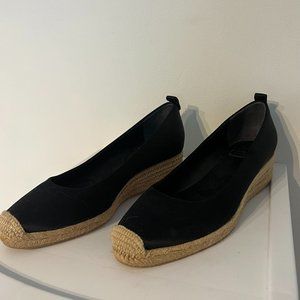 Tory Burch wedges, size 9, black